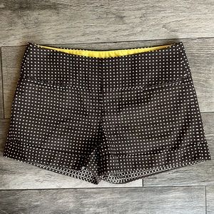 Alice + Olivia shorts sz8. B13